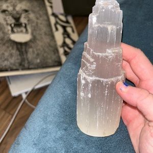 Selenite tower